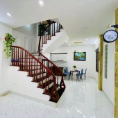 BÁN NHÀ ĐẸP KIM GIANG - Ở NGAY - Ô TÔ ĐỖ CỬA - LÔ GÓC